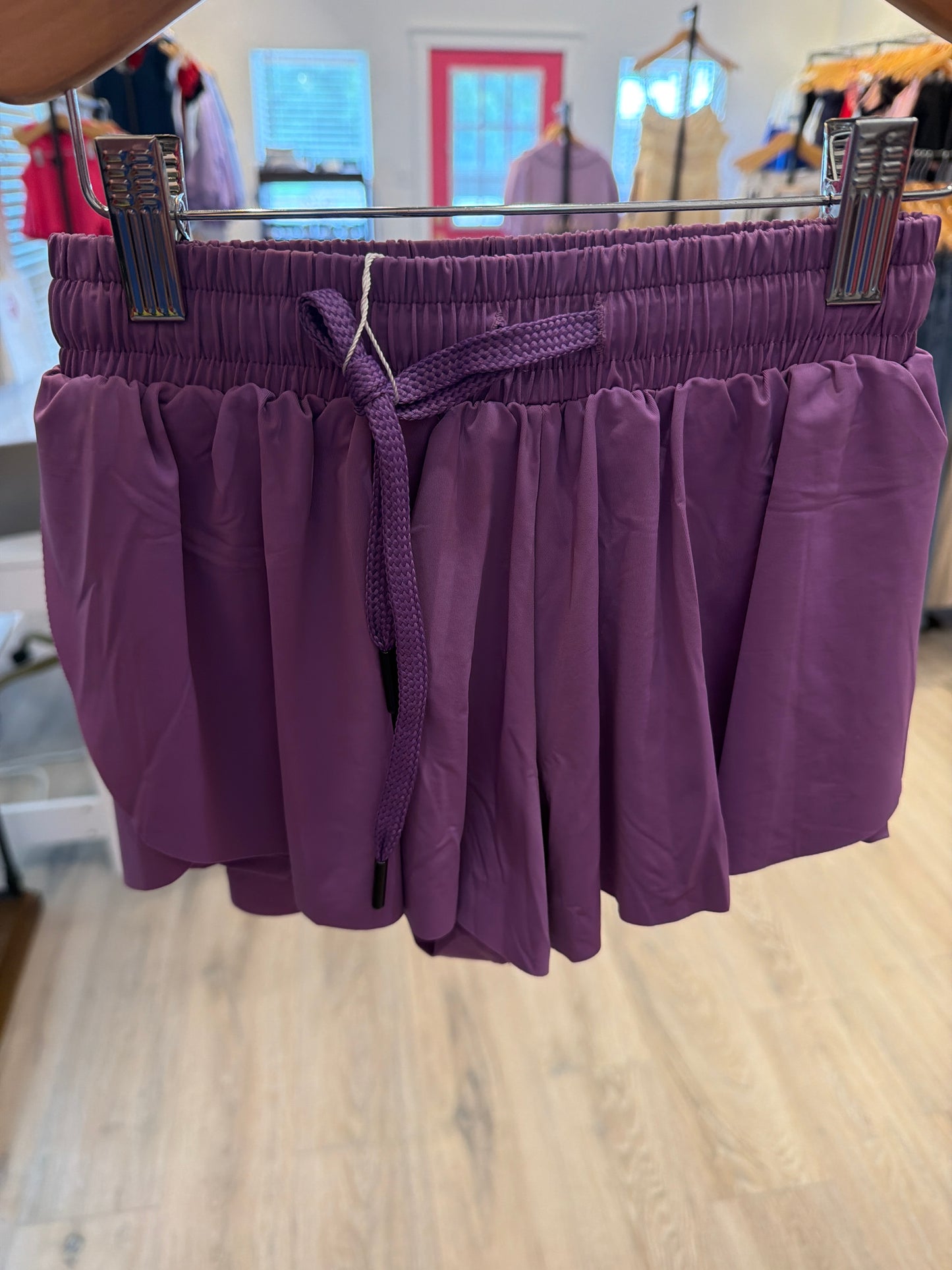 LU-ALIKE Butterfly Shorts