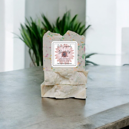 Gentilly Lace - Almond Berry Artisan Soap