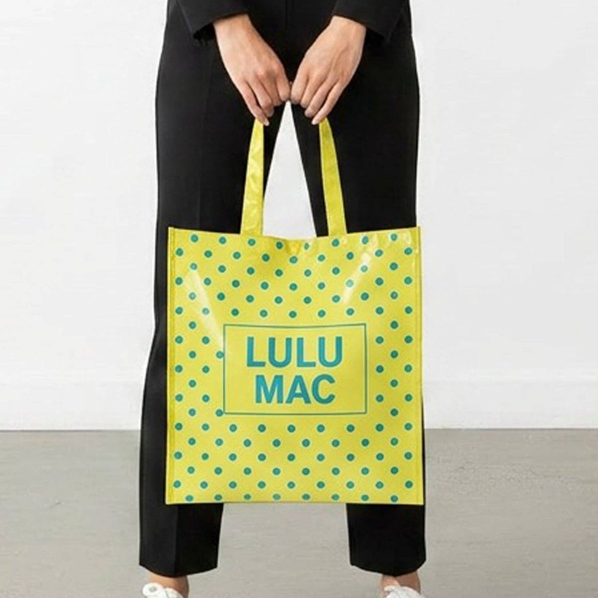 LM-BG-1004  REUSABLE TOTE -BUTTER BLUE DOT