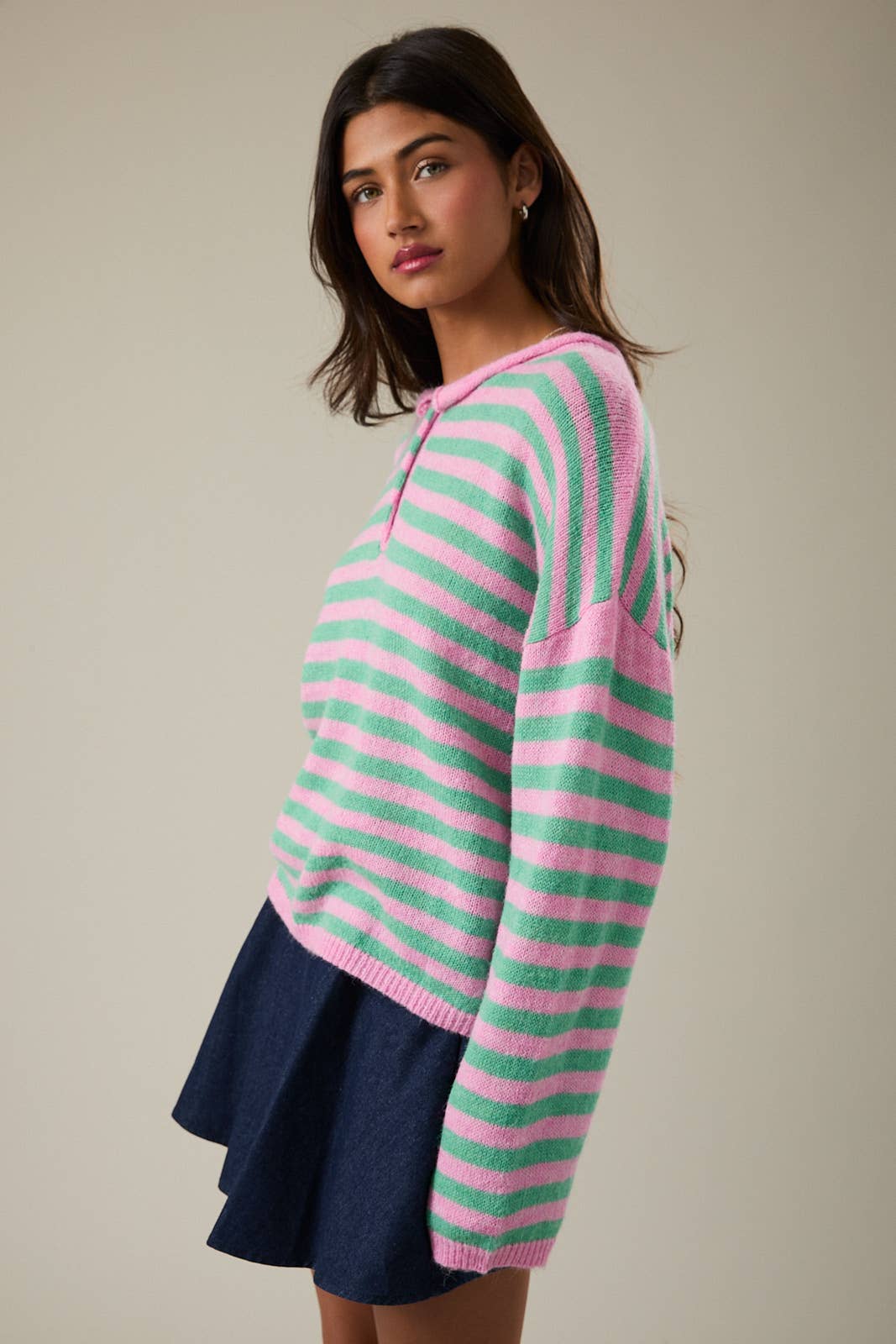 LONG SLEEVE ROLLED HEMLINE DETAIL STRIPE HALF BUTTON SWEATER