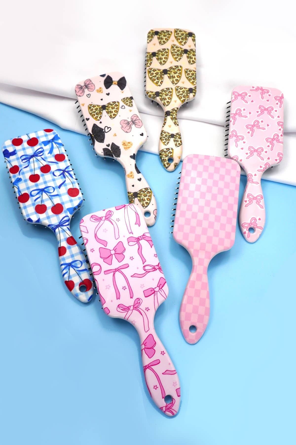LARGE DETANGLER  HAIR BRUSH