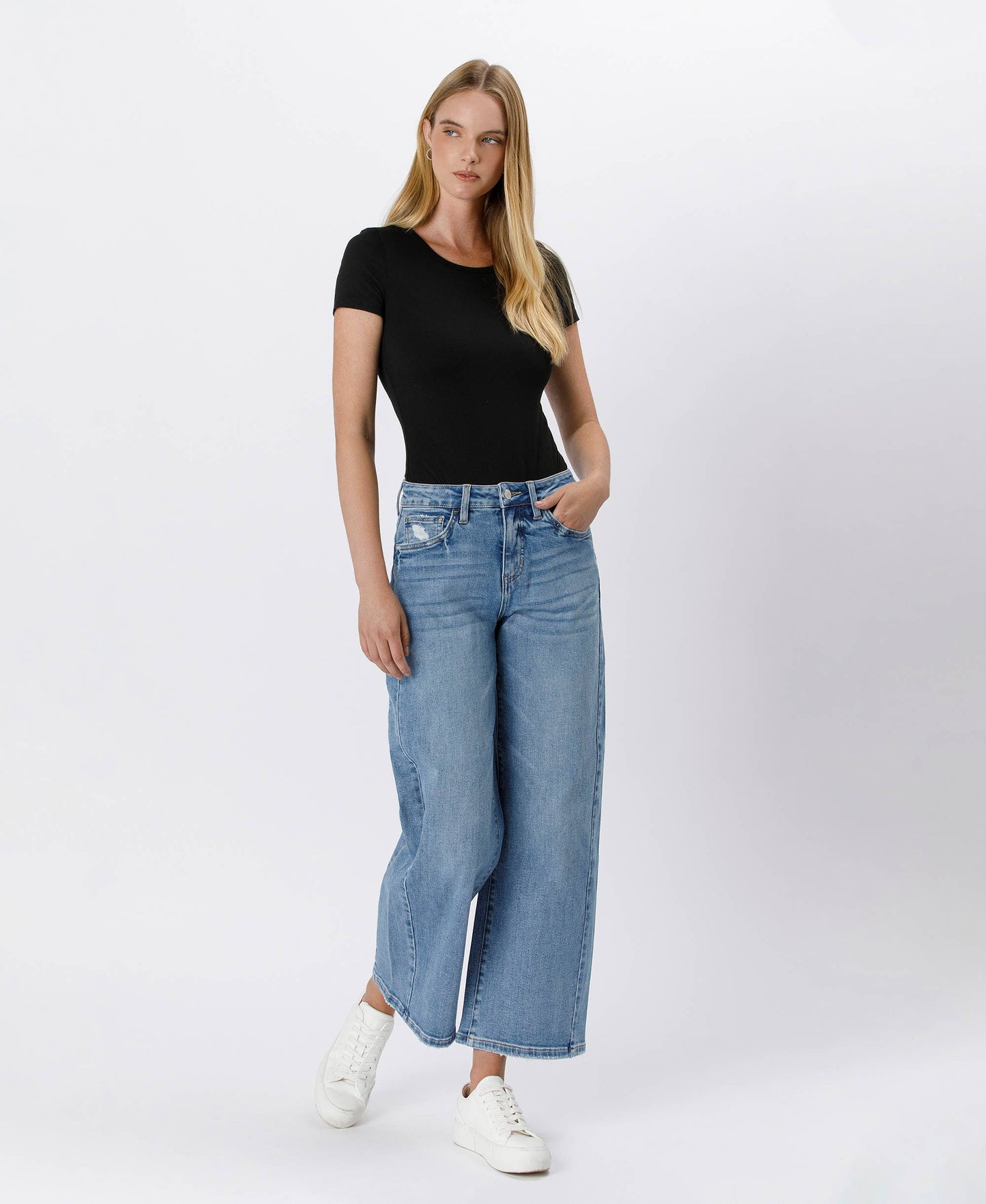 HIGH RISE BAGGY WIDE JEANS